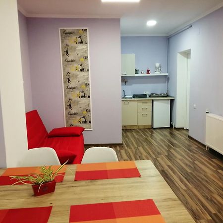 Appartement Violet House à Turda Extérieur photo
