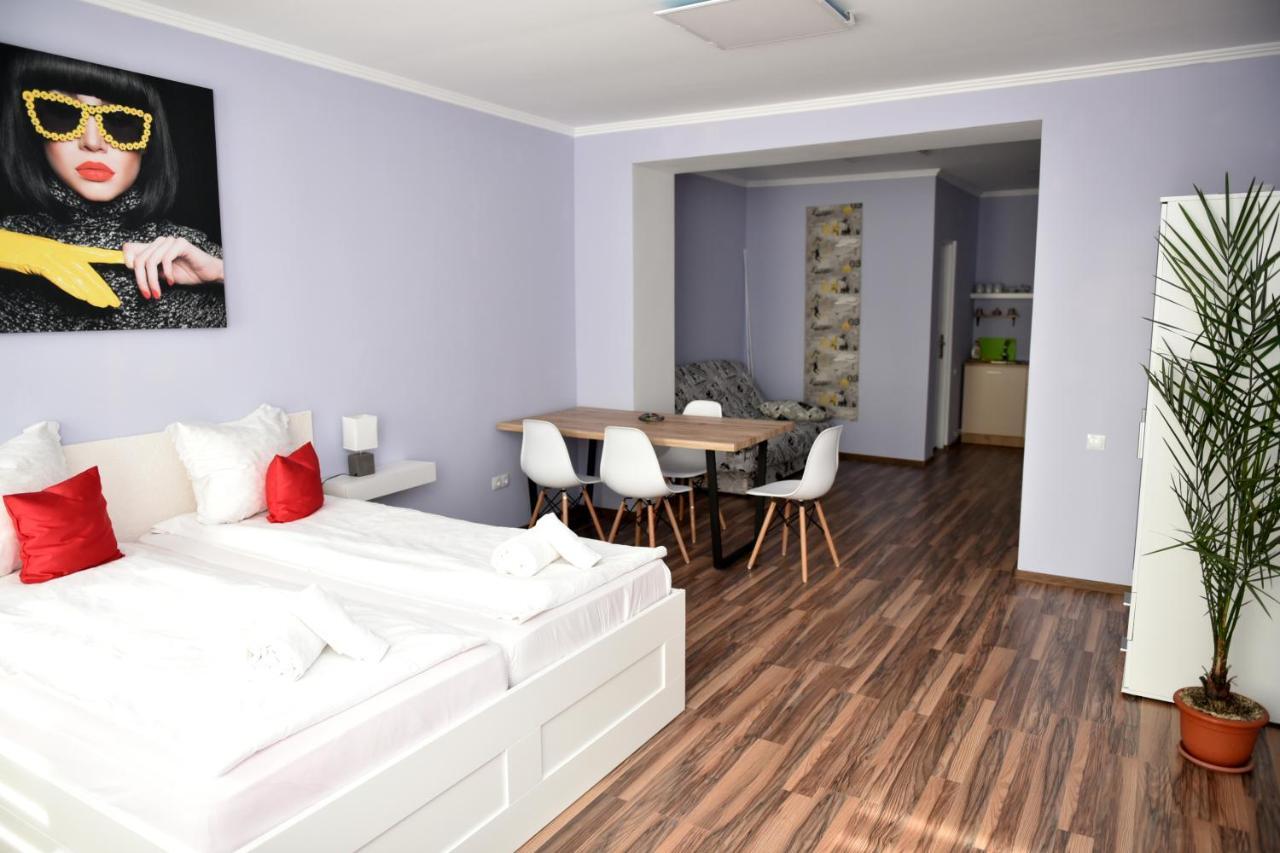 Appartement Violet House à Turda Extérieur photo